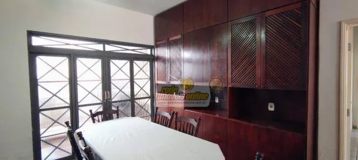 Casa com 3 dormitórios para alugar, 123 m² por R$ 3.077,05/mês - Jardim Alexandre Campos -