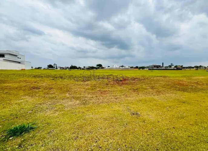 Terreno à venda em Jaguariúna, Residencial Haras Patente, com 846 m², Haras Patente