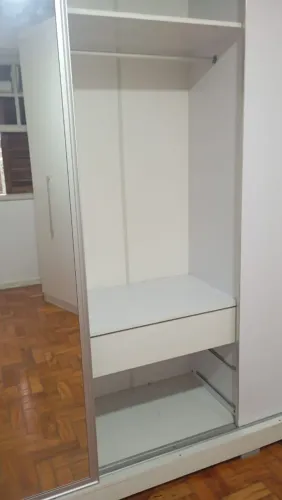 Guarda Roupa