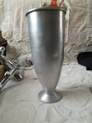 Taça de alumínio 