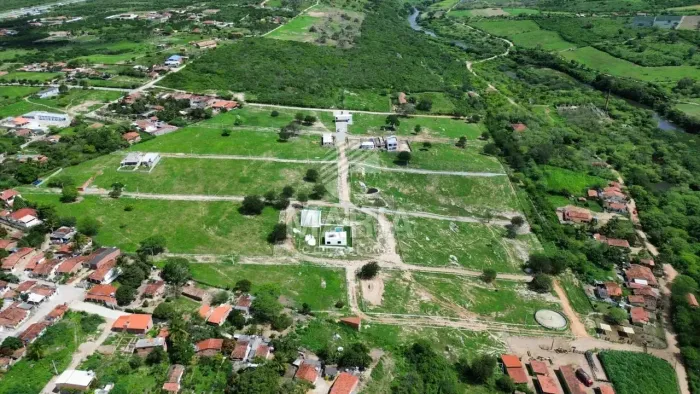 Lotes de condomínio com pagamento facilitado à venda em Sairé/PE! A partir de R$ 60 MIL!