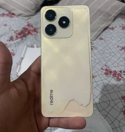 Realme C61