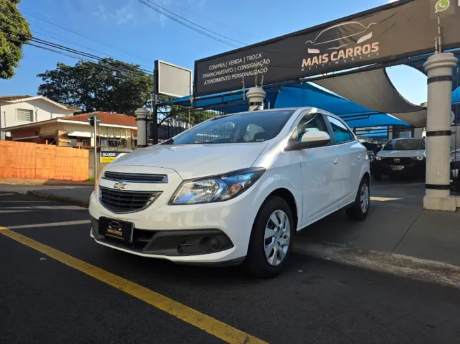 Chevrolet Onix Hatch LT 1.4 8V Flex Mec. 4P 2013