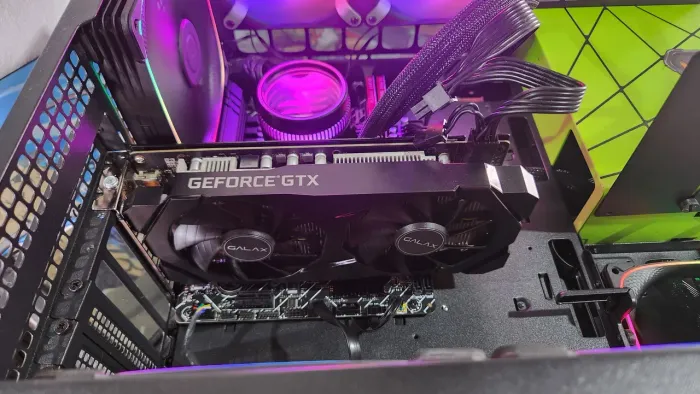 Placa de Vídeo Galax NVIDIA GeForce GTX 1660 1-Click OC, Dual, 6GB, GDDR5, 192Bit,
