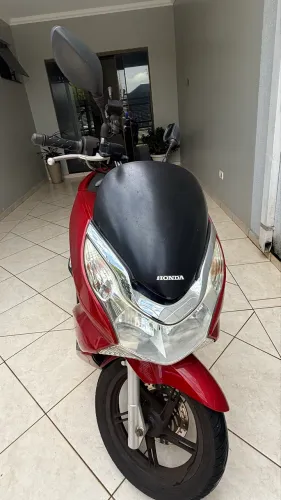 ? VENDE-SE HONDA PCX 150 - 2014 ?