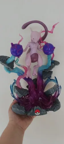 Pokémon Mewtwo Deluxe Feature Figure (caixa usada)
