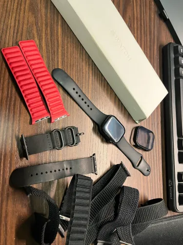 Apple Watch Series 10 42mm Preto - Impecável + Kit VX Case (8 Pulseiras + Case)