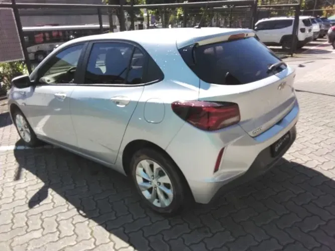 Chevrolet Onix Hatch LT 1.0 12V TB Flex Aut. 4P 2021