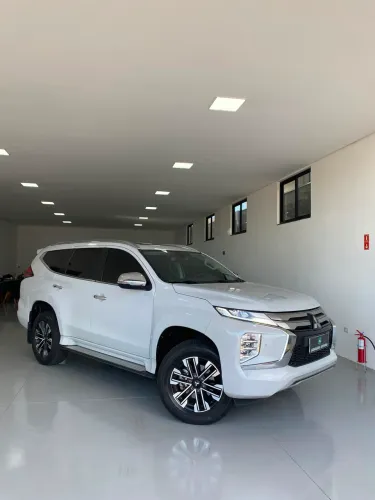 Mitsubishi Pajero Sport HPE 2.4 4X4 Diesel Aut. 2023