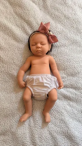 Bebê reborn de silicone sólido 