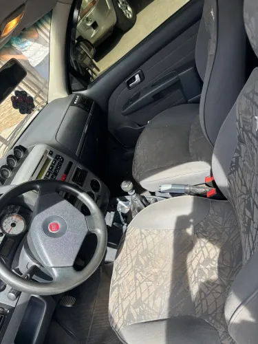 Fiat Strada Adventure1.8/ 1.8 Locker Flex CD 2010