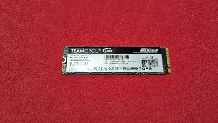 SSD Team Group MP44L, 2TB, M.2 2280, PCIe NVMe, Leitura 4800MB/s, Gravacao 4400MB/s, TM8FP