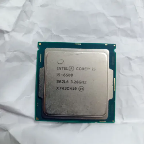 Processador i5 de 6 Geração, funcionando perfeitamente