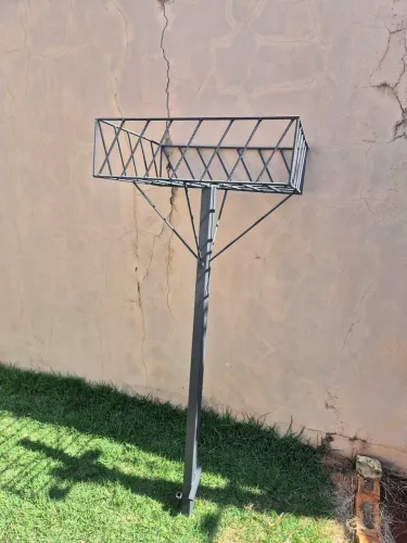 Lixeira de calçada