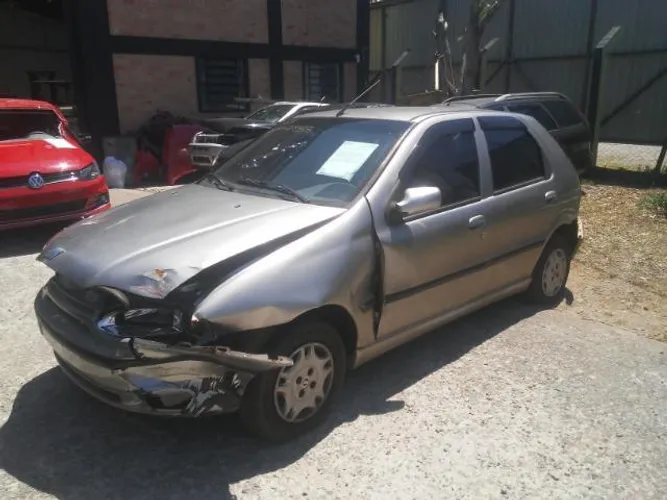 Palio ELX 2000 - Peças