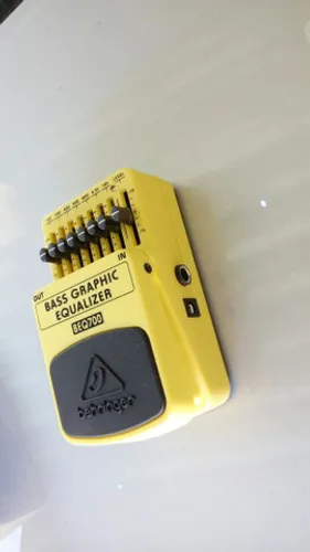 Pedal Bass Graphic equalizer BEQ700