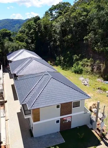 Casas Geminadas no Condomínio Aldeia do Imperador - Domingos Martins