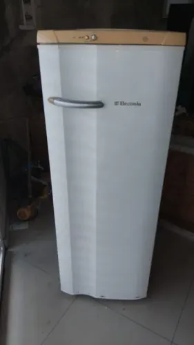 Geladeira 110 volts