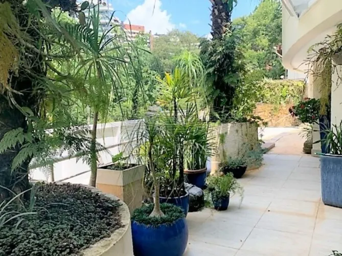 Casa em condomínio no morumbi