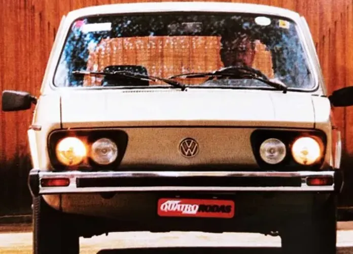 VW Brasília - Revista Quatro Rodas com história