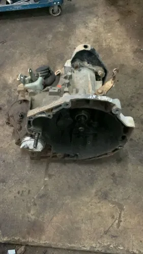 Caixa de marcha Fiat uno 1.0 fiasa. A base de troca.