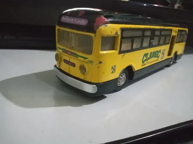 Miniatura ônibus
