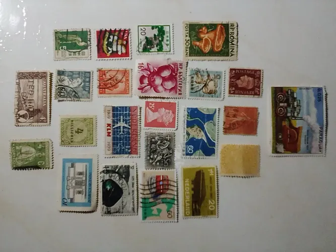 Conjunto de selos de várias partes do planeta