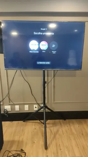 SMART TV DE 50P COM SUPORTE