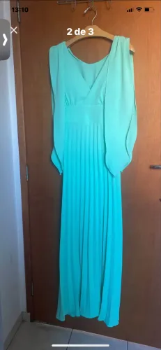 Vestido longo.