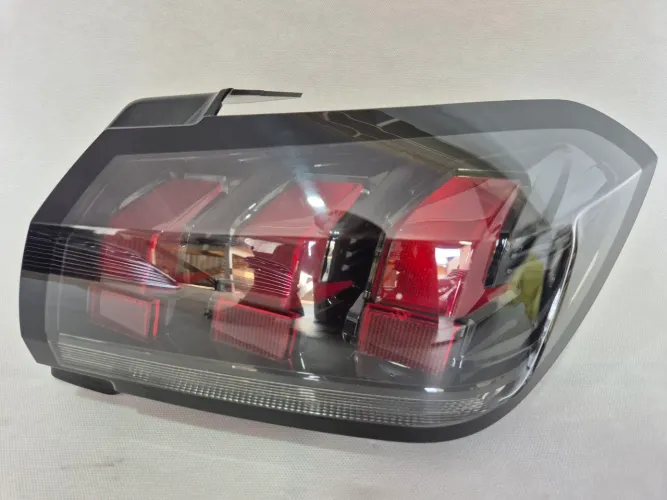 Lanterna Traseira direita peugeot 208 2021 2022 2024 original