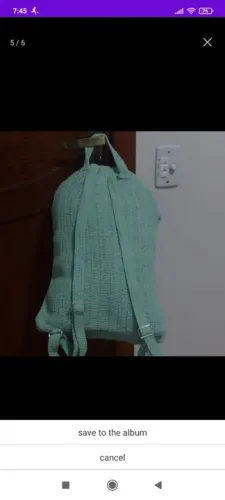 Mochila de crochê verde