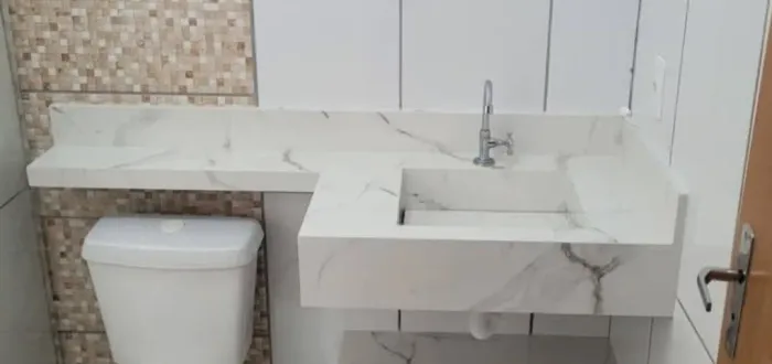 Vendo pia de banheiro 