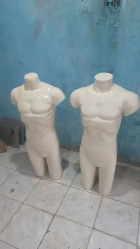 Manequins Masculinos para Vitrine - Ótimo estado