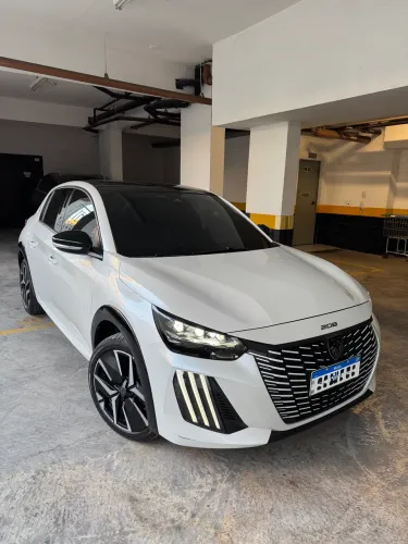 Peugeot 208 GT 1.0 Turbo Flex 5P Aut. 2025