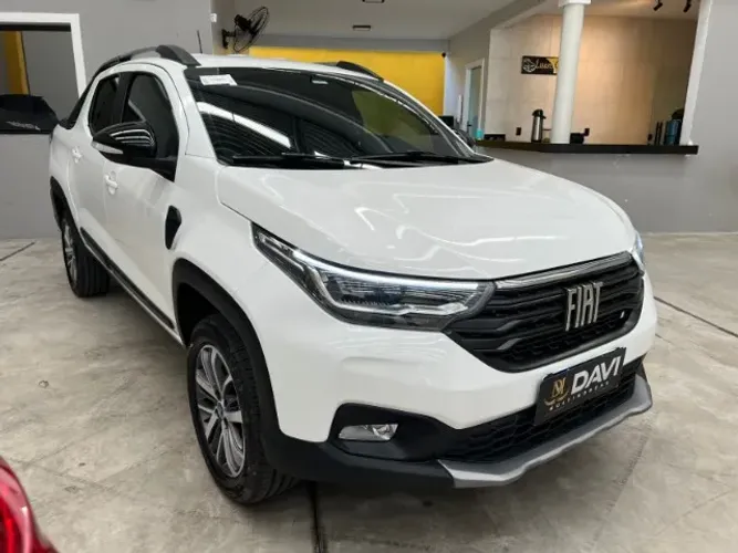 Fiat Strada Volcano 1.3 Flex 8V CD 2025