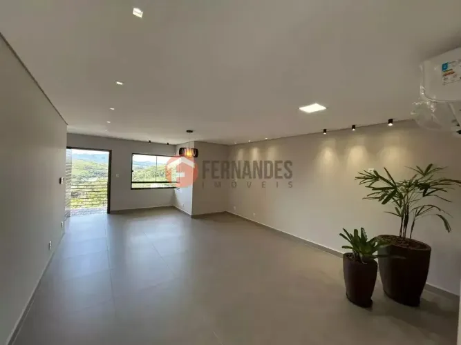 Casa à venda, 3 quartos, 1 suíte, 3 vagas, Jardim Bela Vista - Congonhas/MG