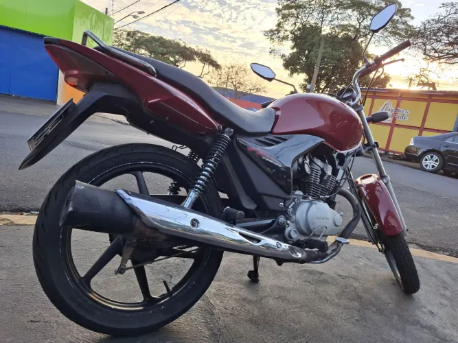 HONDA CG TITAN FAN 150 ESi FLEX TROCO POR CARRO