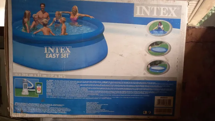 Piscina Intex Easy Set 3.66m - Diversão garantida!