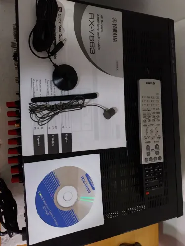 Receiver Yamaha RX-V683
