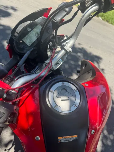 Yamaha XTZ Lander 250 com abs único dono 