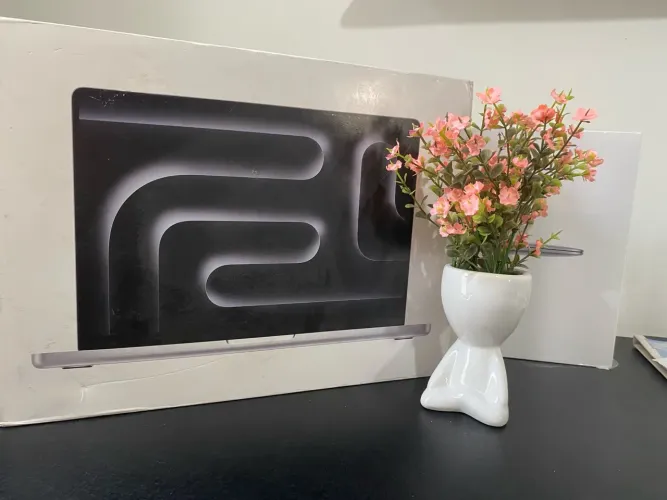 MacBook Pro 14 ( M4Pro | 24GB | 512 SSD ) lacrado a pronta entrega