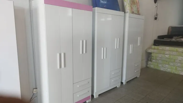 guarda roupa solteiro 