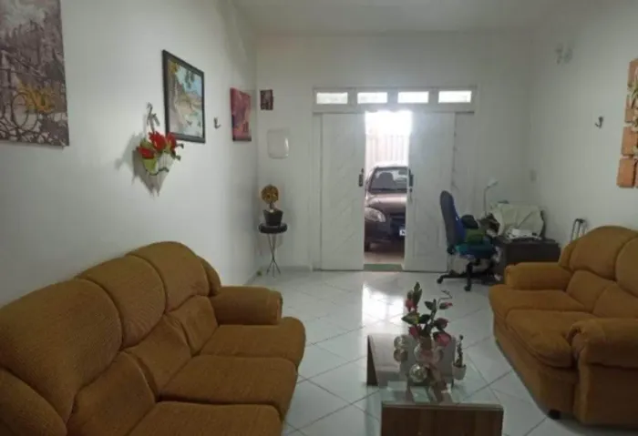 ^Casa a venda na Cabanagem