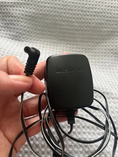 Fonte Carregador Telefone Sem Fio Intelbras 7.5vdc 300ma com 1,5m comprimento