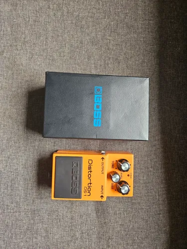 Pedal Boss Ds1
