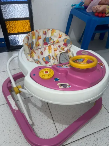 ANDAJAR DE BEBÊ 