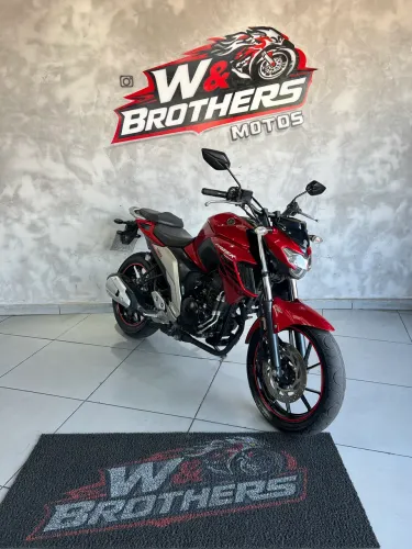 YAMAHA FZ25 2021