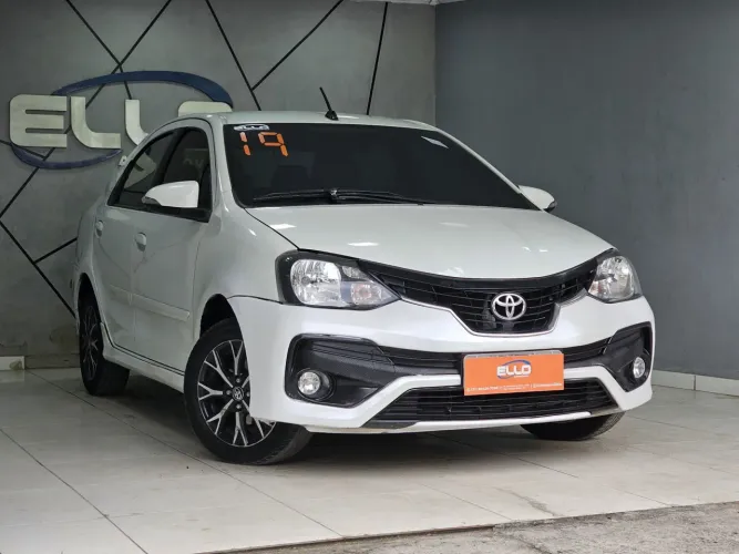 Toyota Etios Platinum 1.5 Flex 16V 4P Aut. 2019