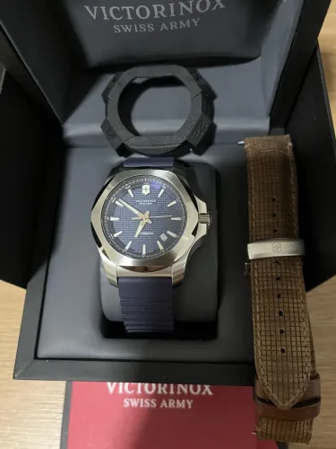 Relógio Victorinox INOX automático
