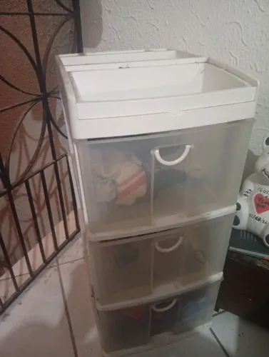 Gaveteiro organizador 3 gavetas de plástico por 30,00